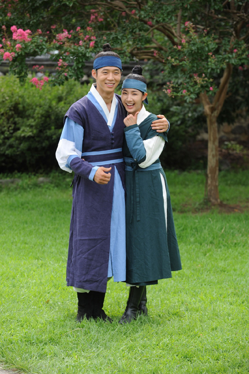 dvd-201010/17/6c73ac78-ffd5-4d66-851f-58be82fb6413.jpg